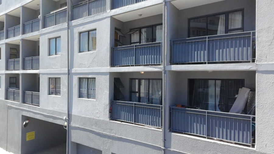 2 Bedroom Property for Sale in Bellville Park Western Cape